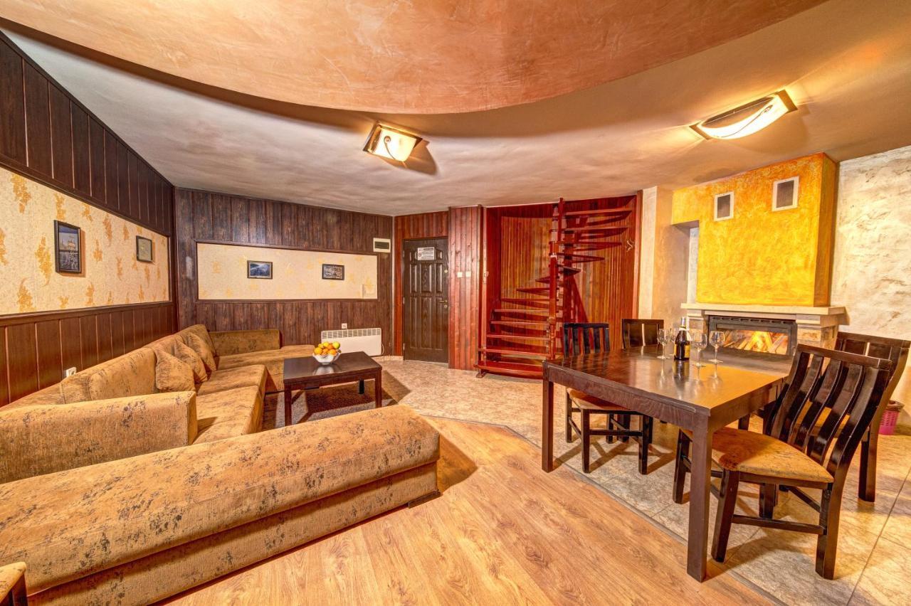 Вили Forest Nook ปอมโปโรโว ภายนอก รูปภาพ