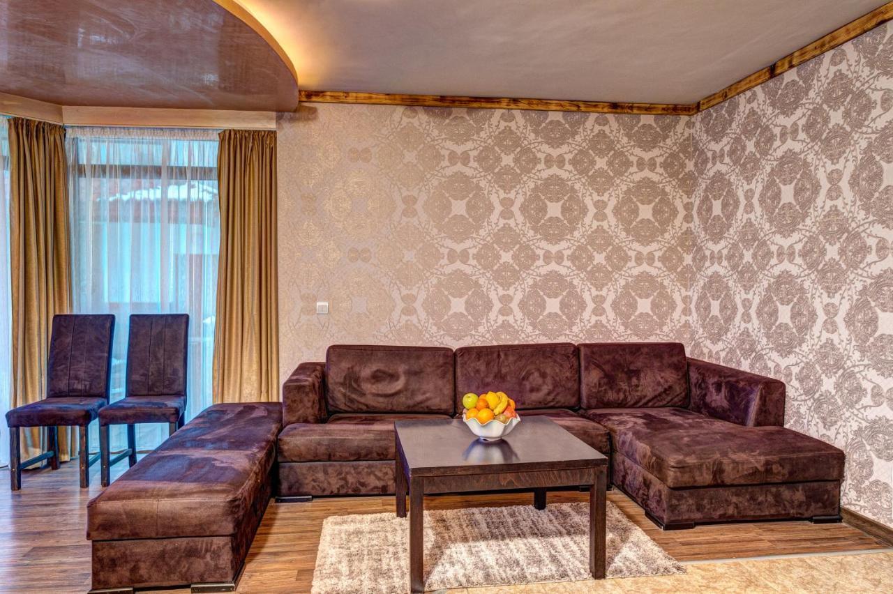 Вили Forest Nook ปอมโปโรโว ภายนอก รูปภาพ