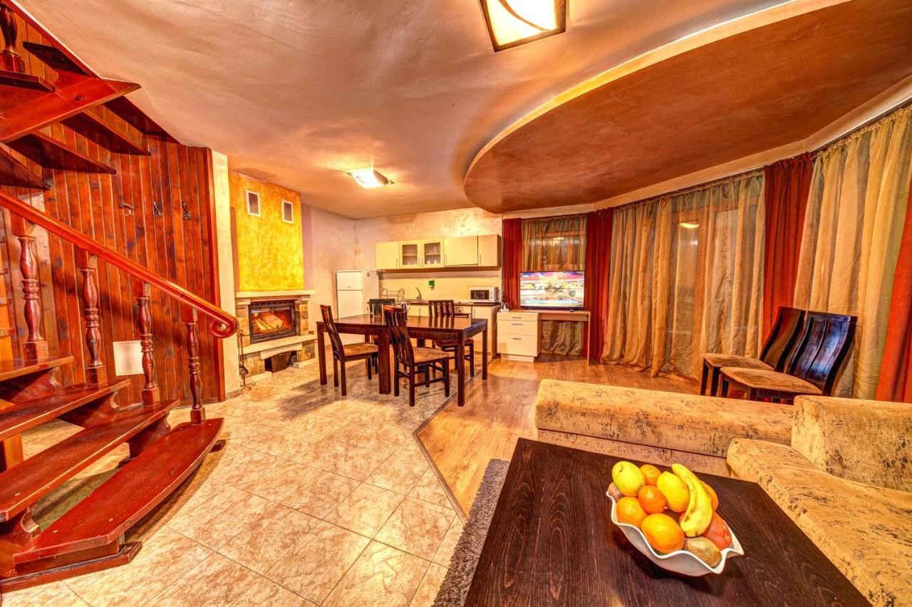 Вили Forest Nook ปอมโปโรโว ภายนอก รูปภาพ