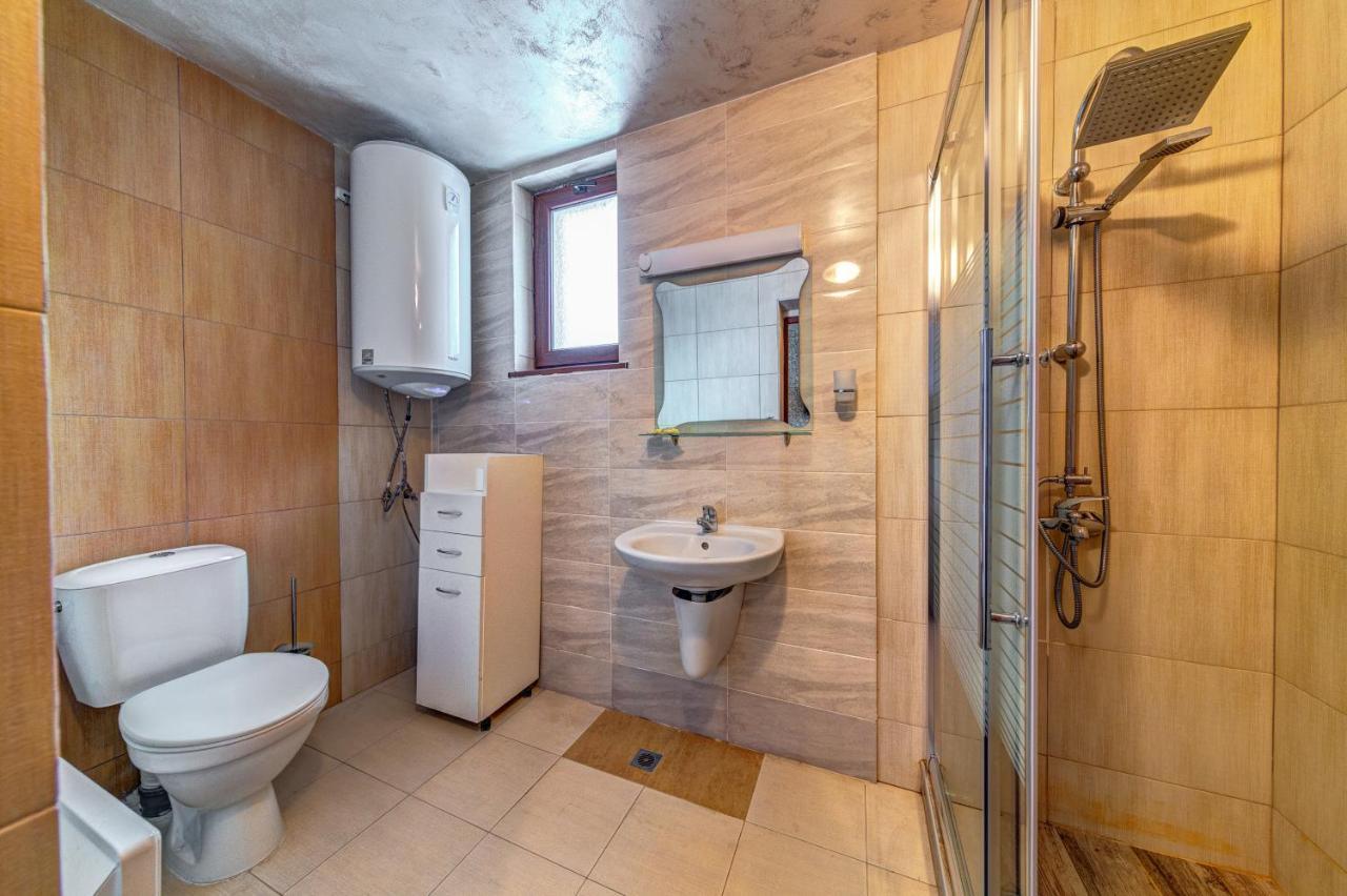 Вили Forest Nook ปอมโปโรโว ภายนอก รูปภาพ