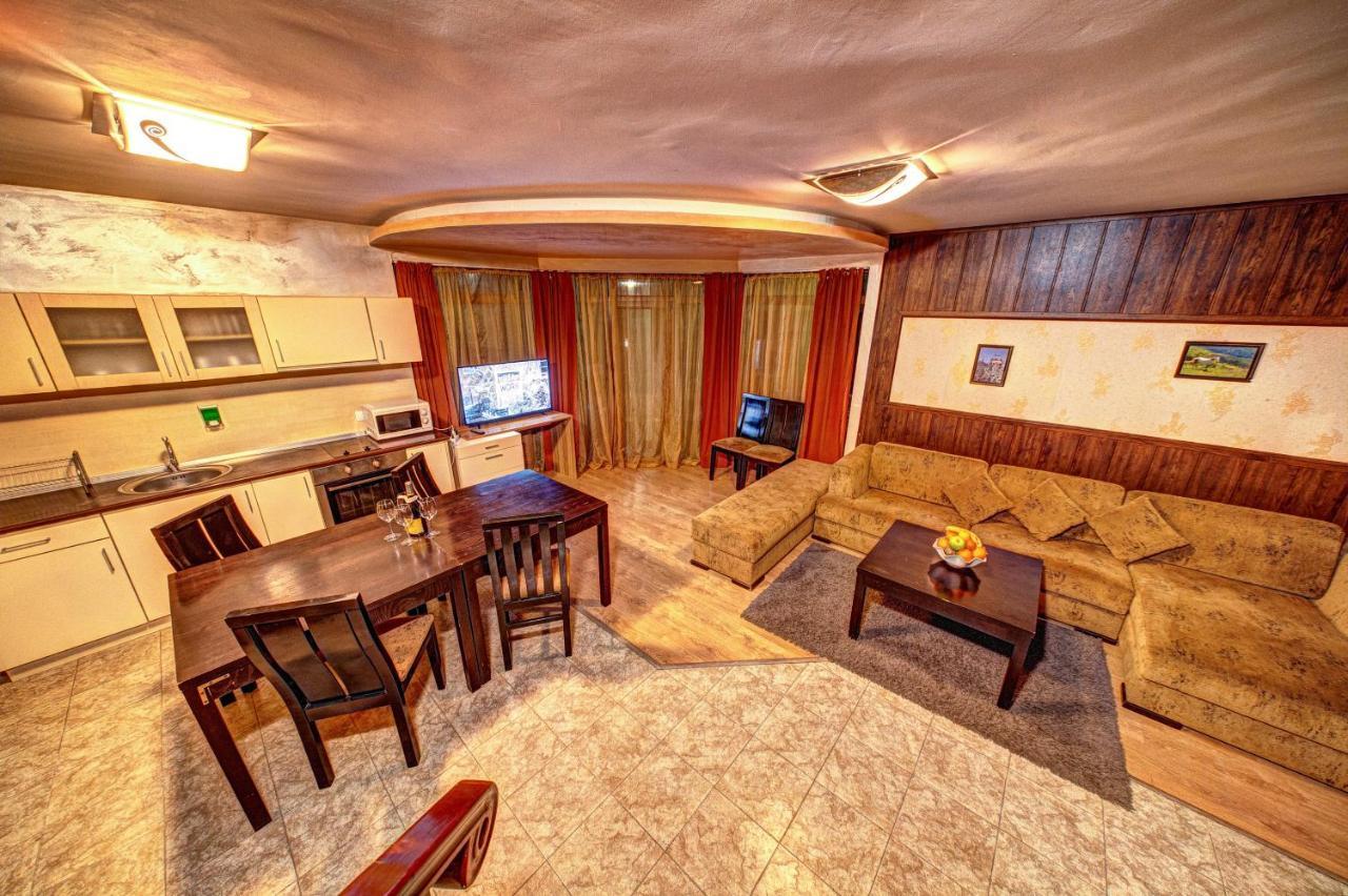 Вили Forest Nook ปอมโปโรโว ภายนอก รูปภาพ
